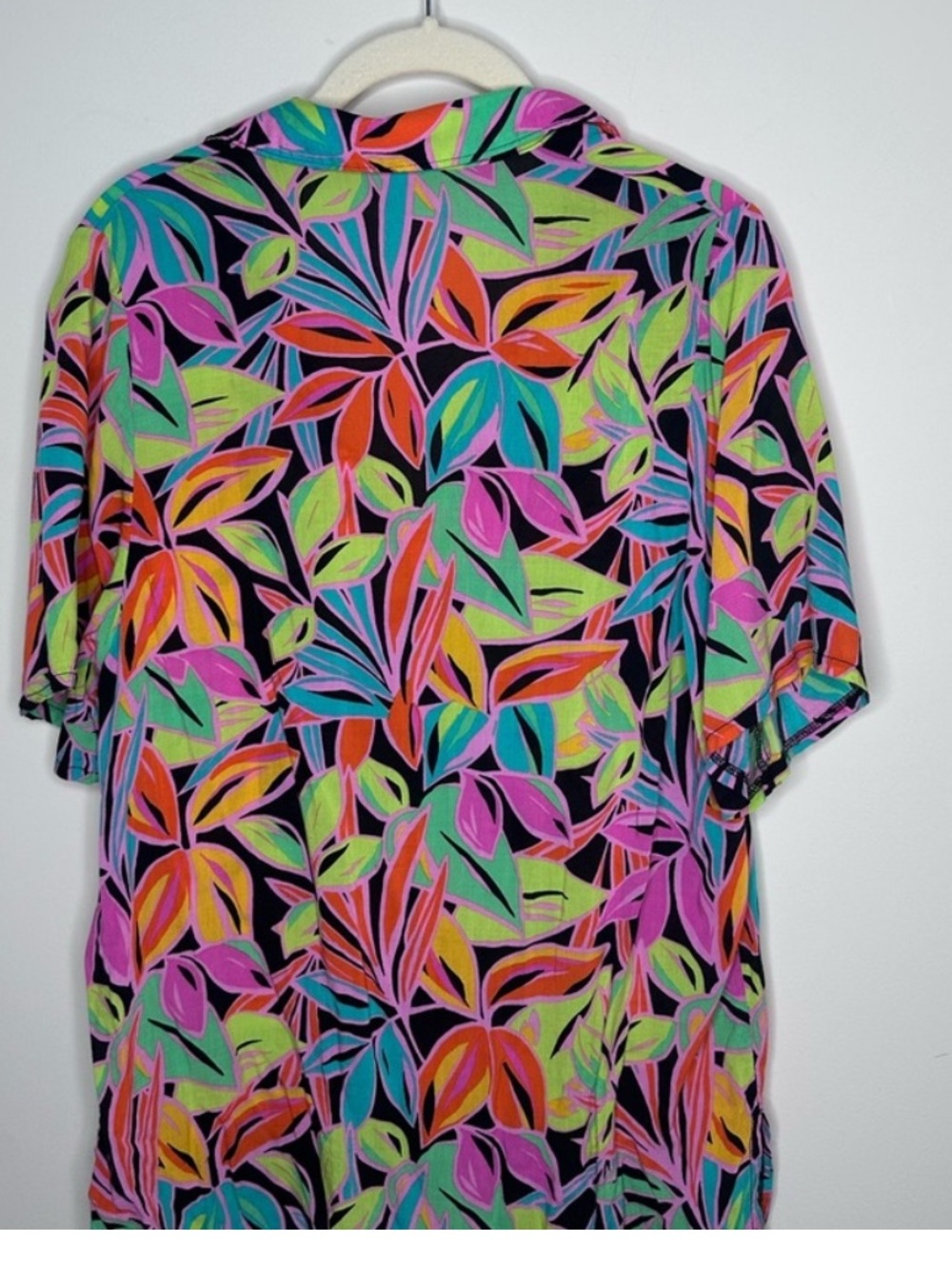 wild fable Neon Leaf Print Short-Sleeve Button-Down Shirt
